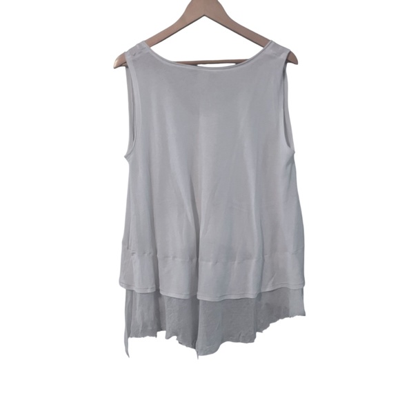 NWOT We The Free Women's White Sleeveless Top Size XS - Picture 2 of 3